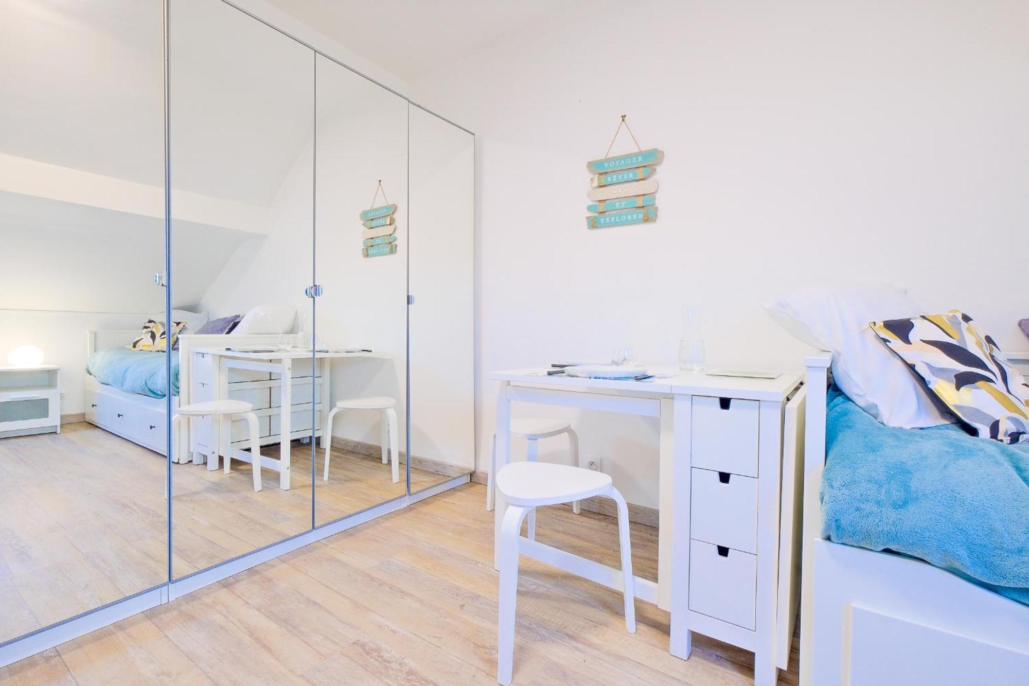 Le De Louise Apartment *