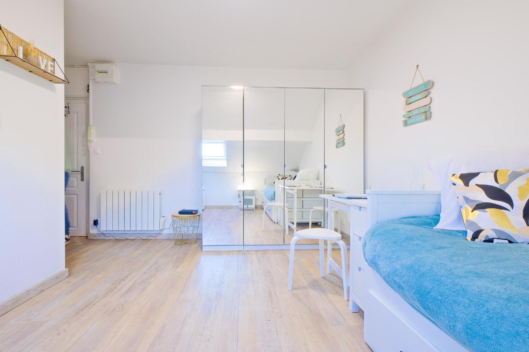 Le De Louise Apartment *